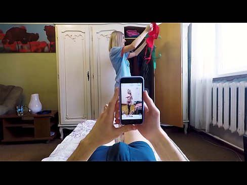 ❤️ 继妹在妈妈回家前让弟弟射精 ❤❌ Porno fb❌❤